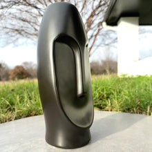 Load image into Gallery viewer, Lune Vase