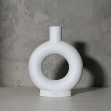 Load image into Gallery viewer, Ingrid Vase